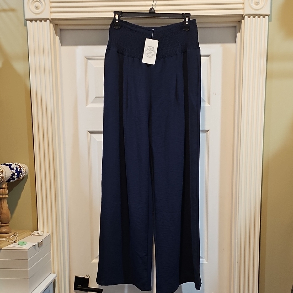 Floral Blooming Women's XL Navy Wide-Leg Pull On Pants New With Tags